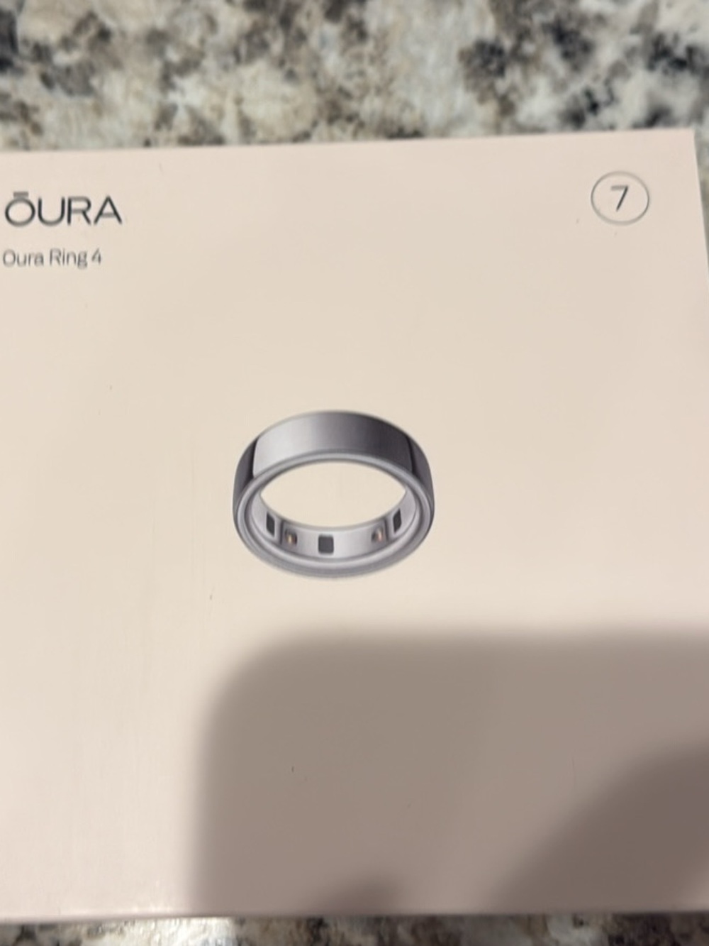 Oura Ring 4 - Silver Finish